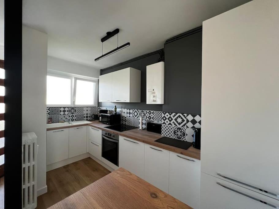 T2 Lumineux Refais A Neuf Avec Parking ! Apartment Lorient Exterior foto